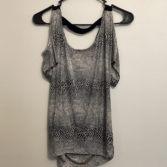 WOMENS BARE SHOULDER DRESS SHORT SLEEVE SHIRT - Picture 4 of 4